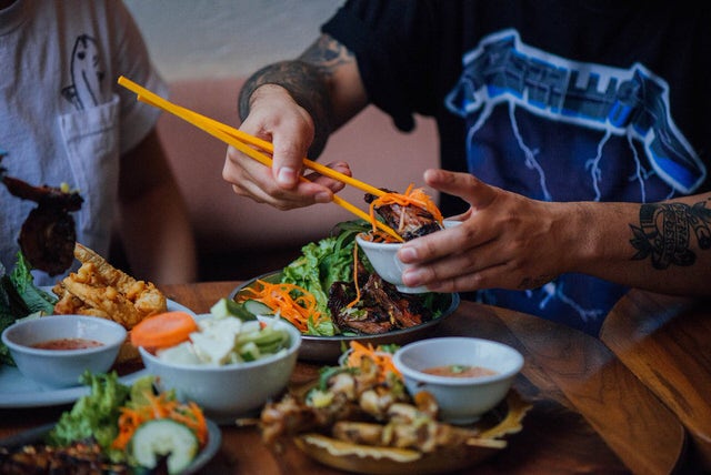 Le Red Tiger ∙ Village