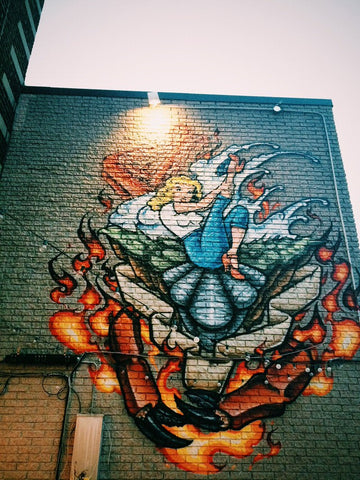 Lucille's Oyster Dive